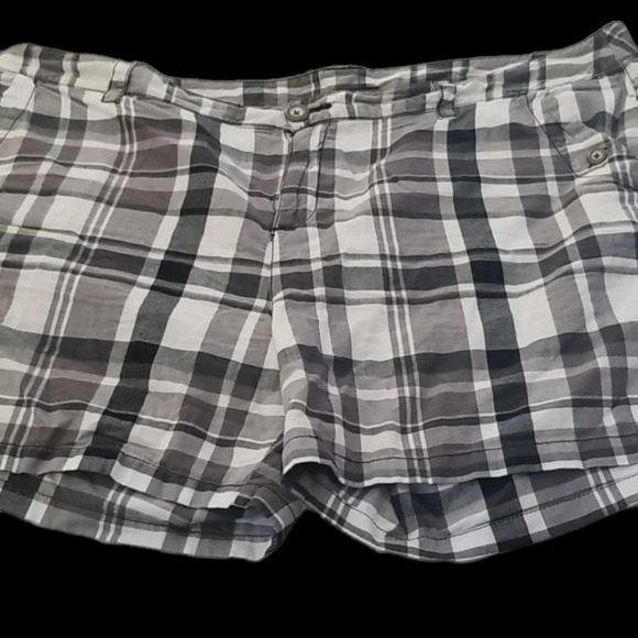 Lane Bryant Shorts - Picture 1 of 5